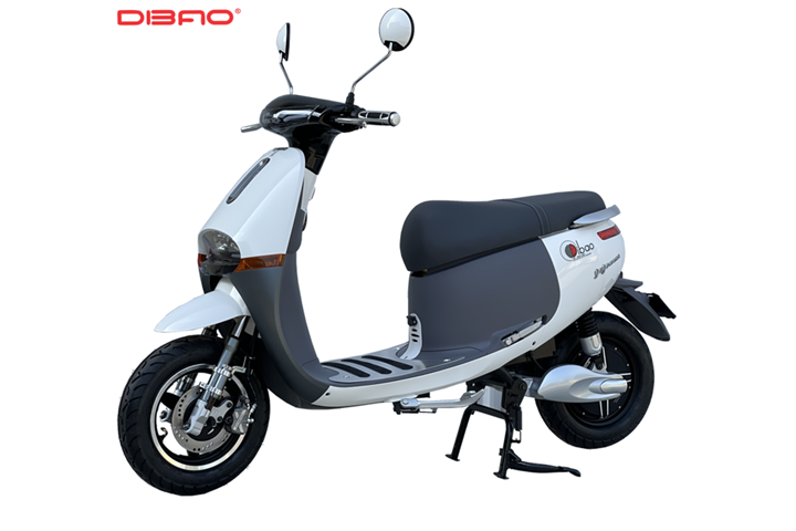 Xe máy điện Dibao Gogo Cros có kích thước nhỏ gọn, dễ di chuyển